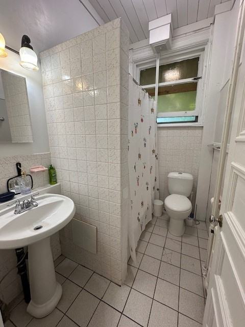 455 Besserer Street - Photo 4 of 8