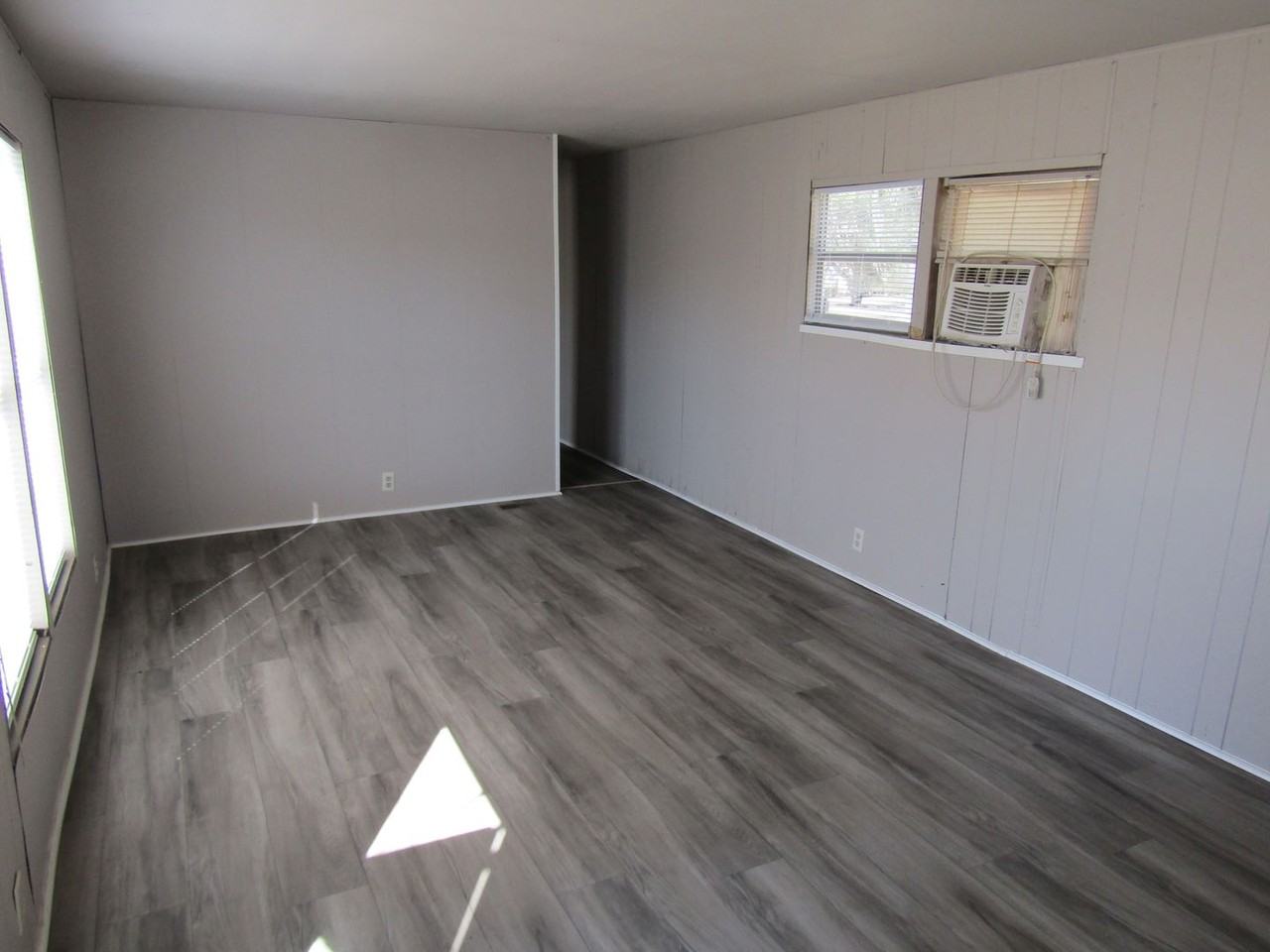 564 Talmadge Road - Photo 4 of 37