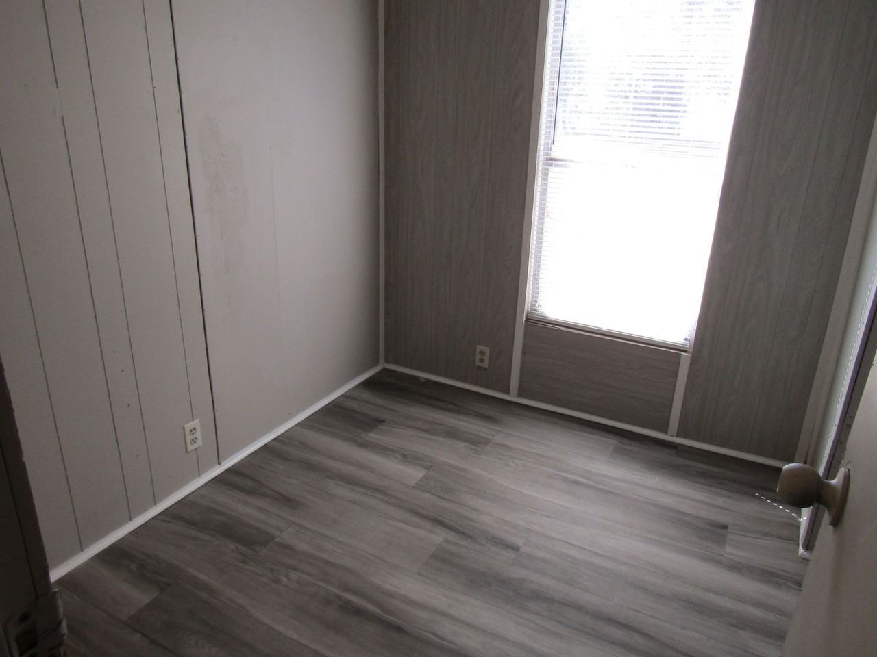 564 Talmadge Road - Photo 7 of 37