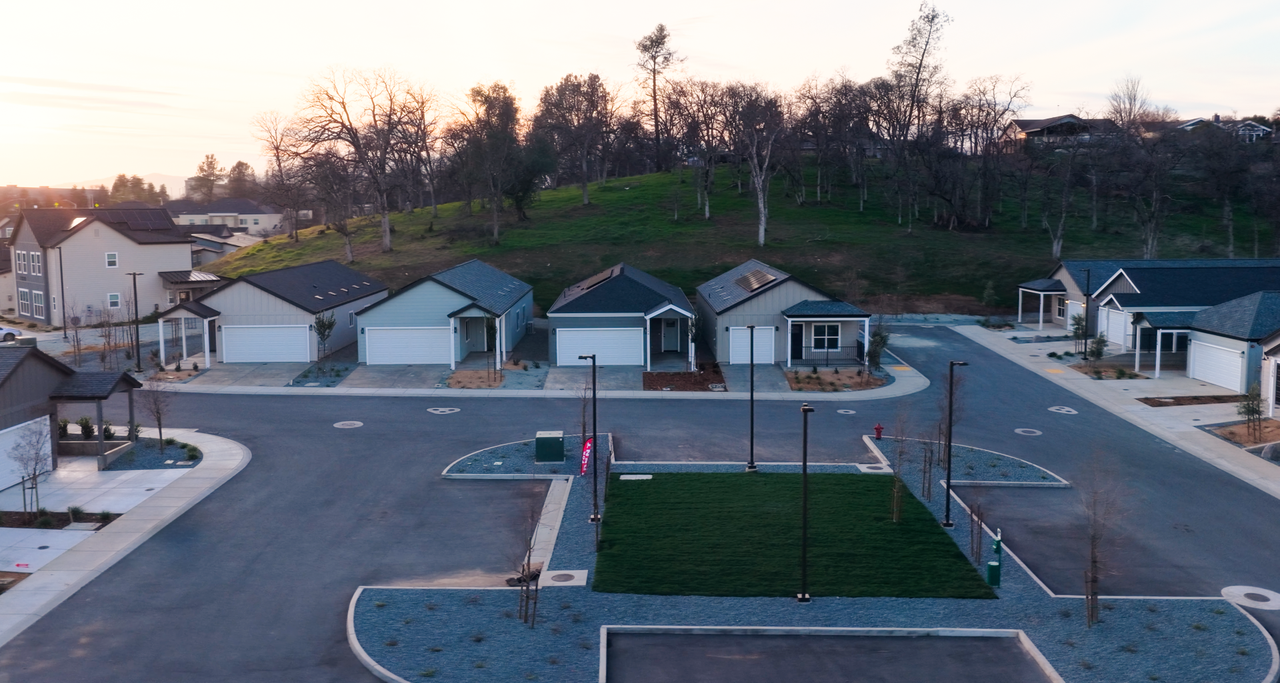 Alturas Oak Villas - Photo 3 of 50