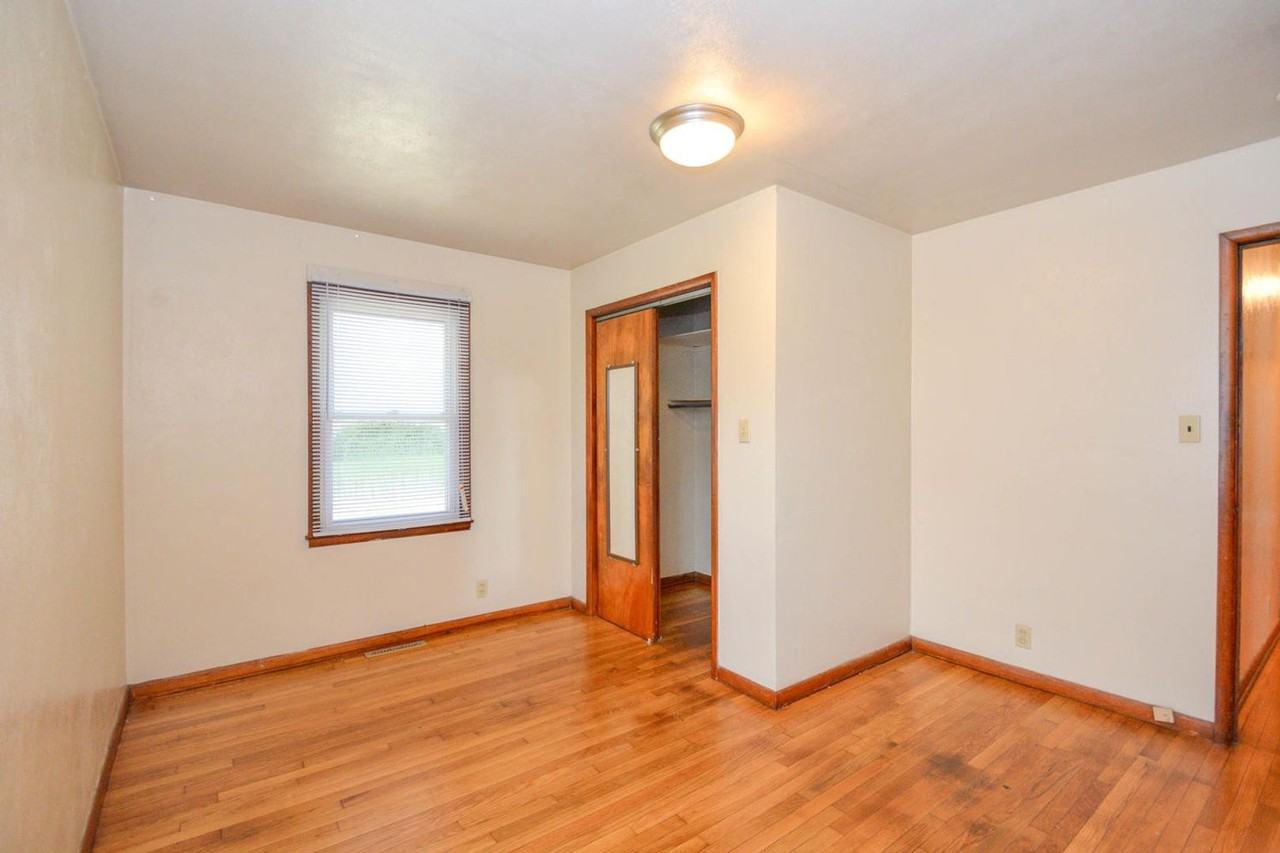 404 East 20th - Photo 6 of 15