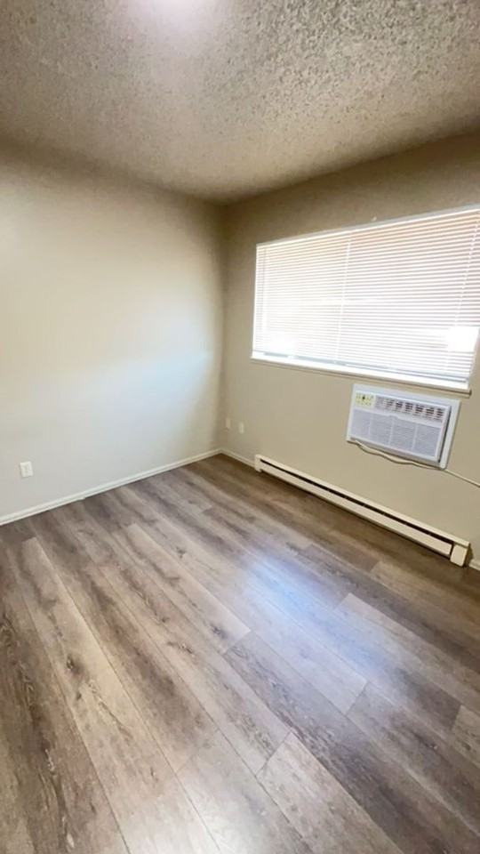 Fairview Apartments - Photo 6 of 12