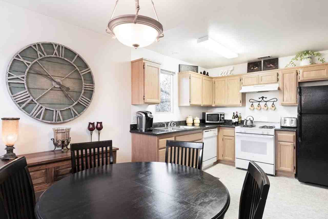 Hidden Oaks Village - Photo 2 of 36