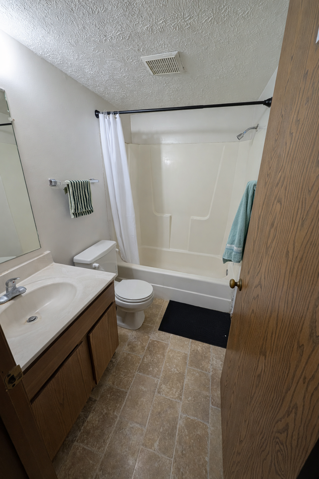320 Brown St #802 - Photo 4 of 8