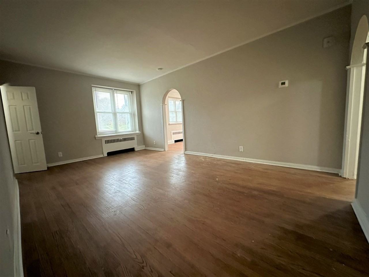 4927 Wynnefield Ave - Photo 2 of 50