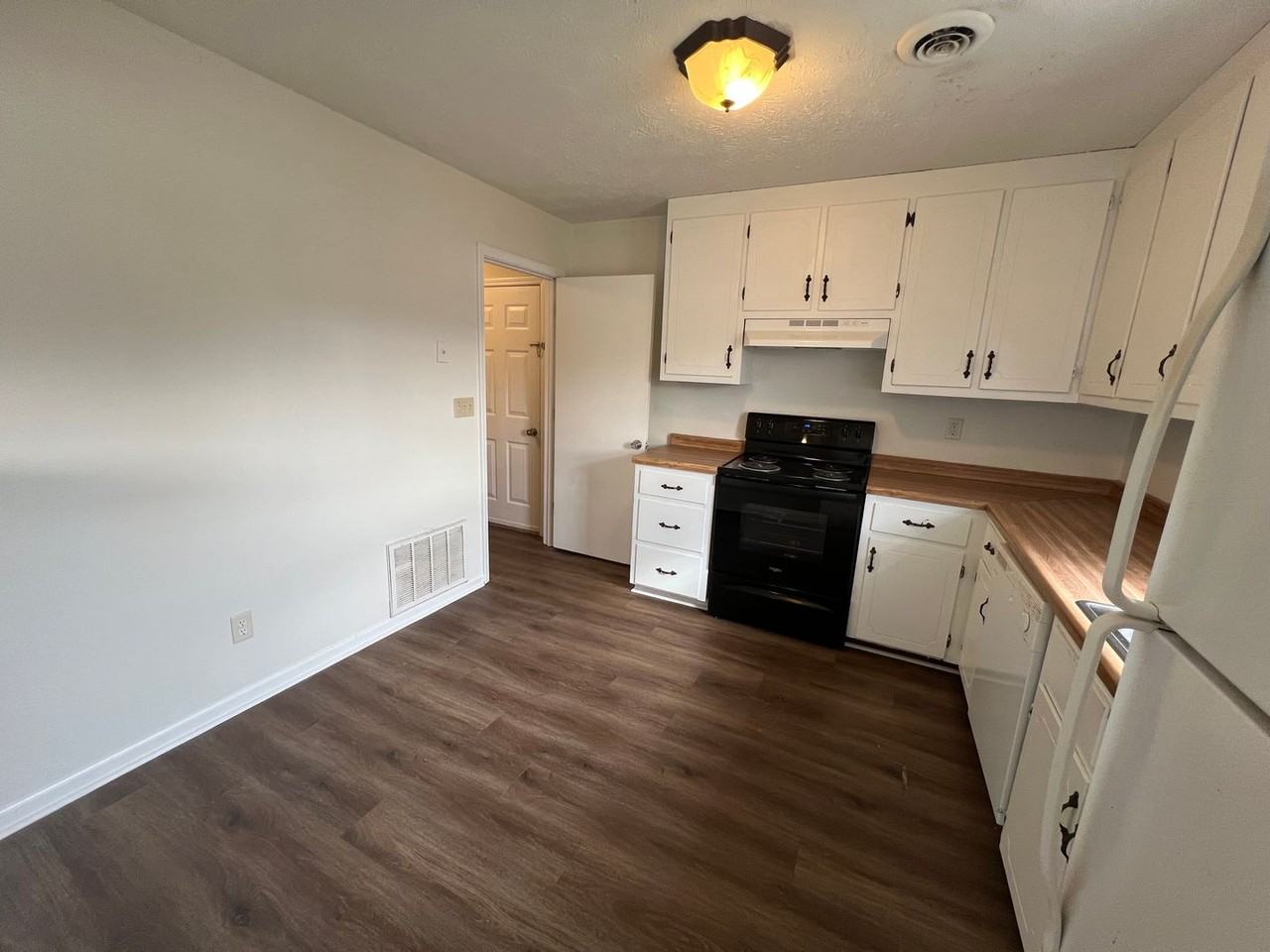 1280 Aiken Rd - Photo 5 of 8