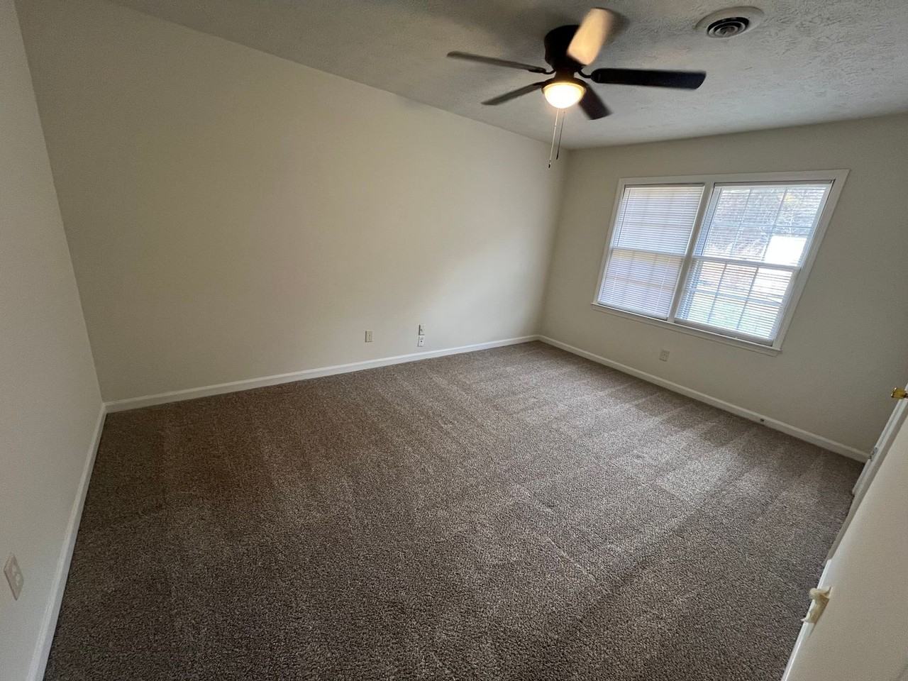 1280 Aiken Rd - Photo 6 of 8