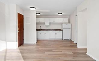 Lawson Arms Apartments - Photo 1 of 1