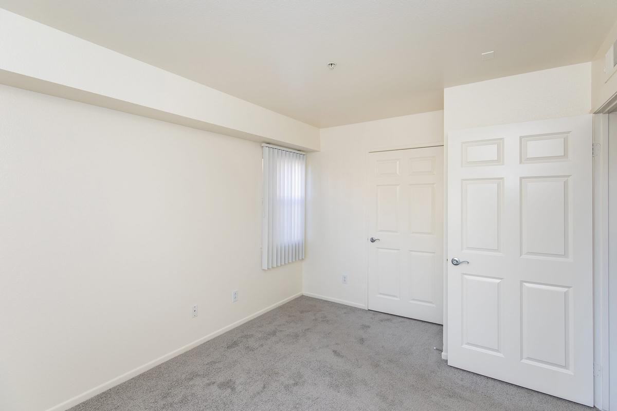 10122 Buena Vista Ave