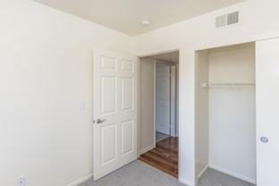 10122 Buena Vista Ave - Photo 1 of 1