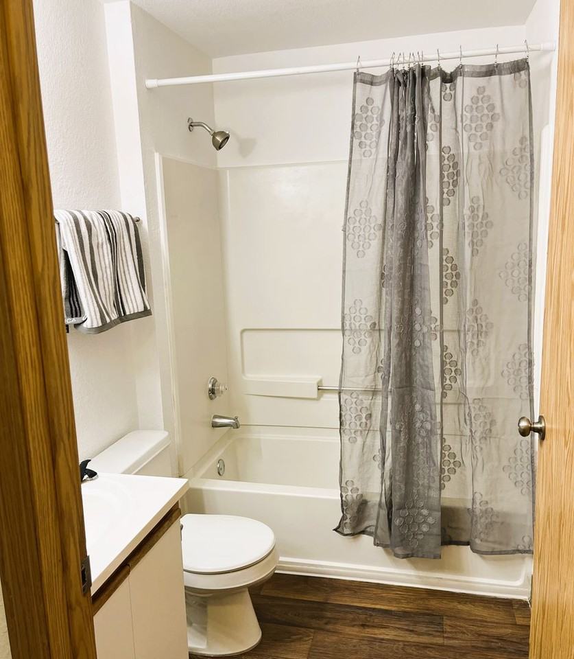 15370 Bangy Rd - Photo 5 of 13