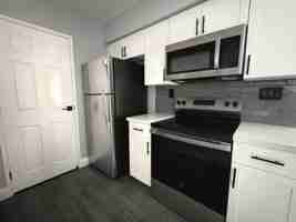 featured image of 525 Harris St