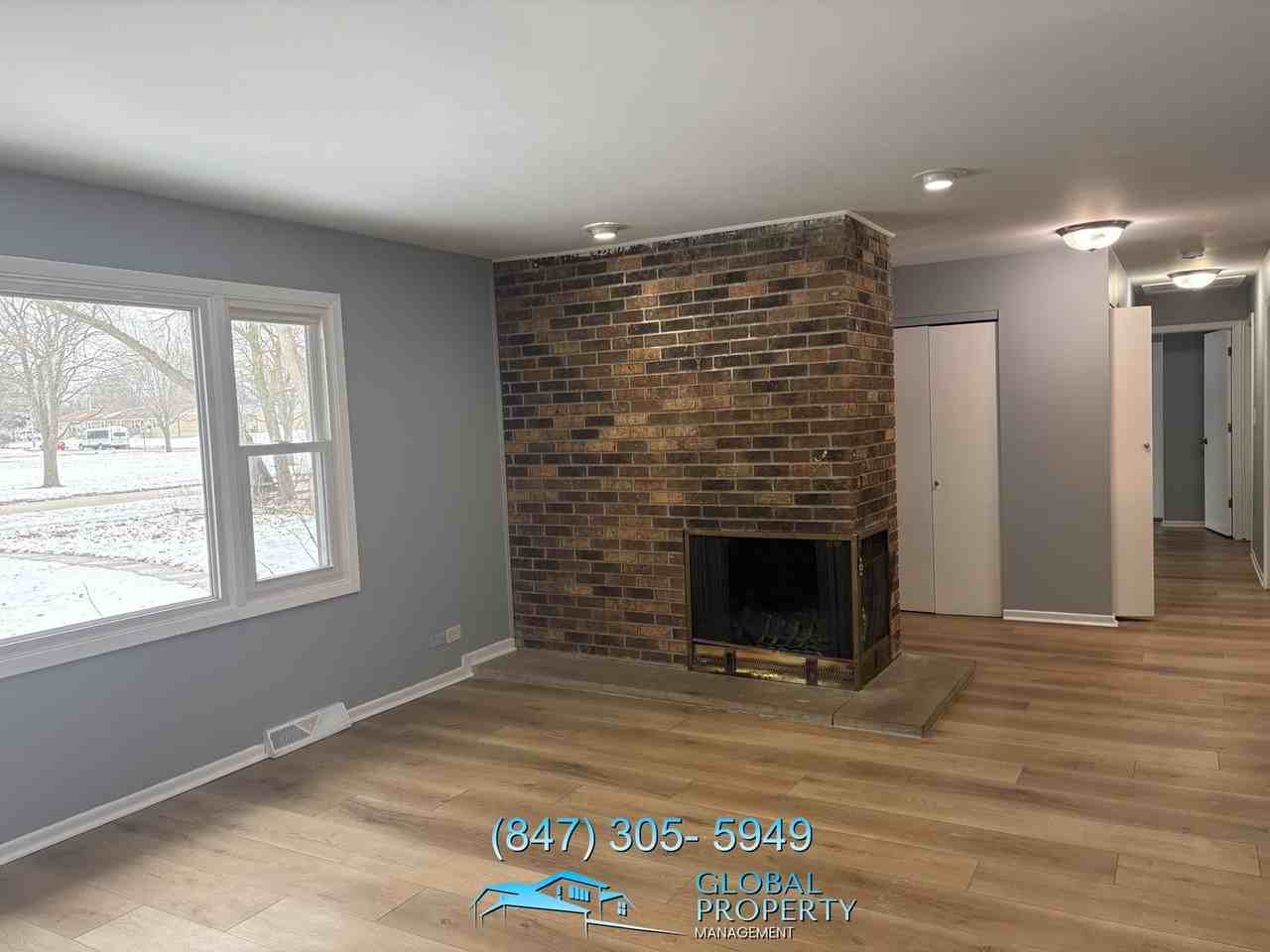 2208 Salem Blvd - Photo 3 of 30
