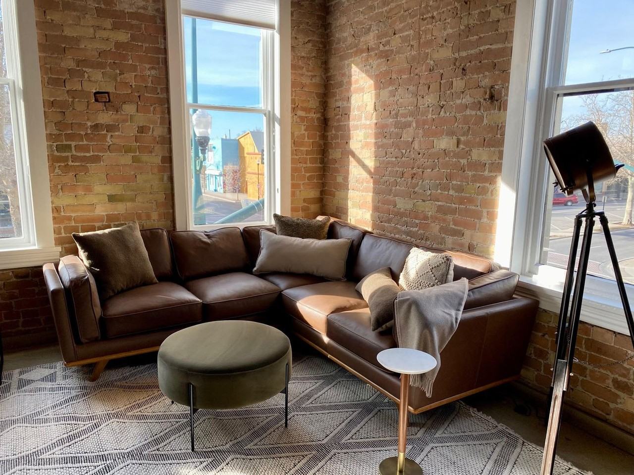 40 N Freedom Boulevard - Photo 4 of 20