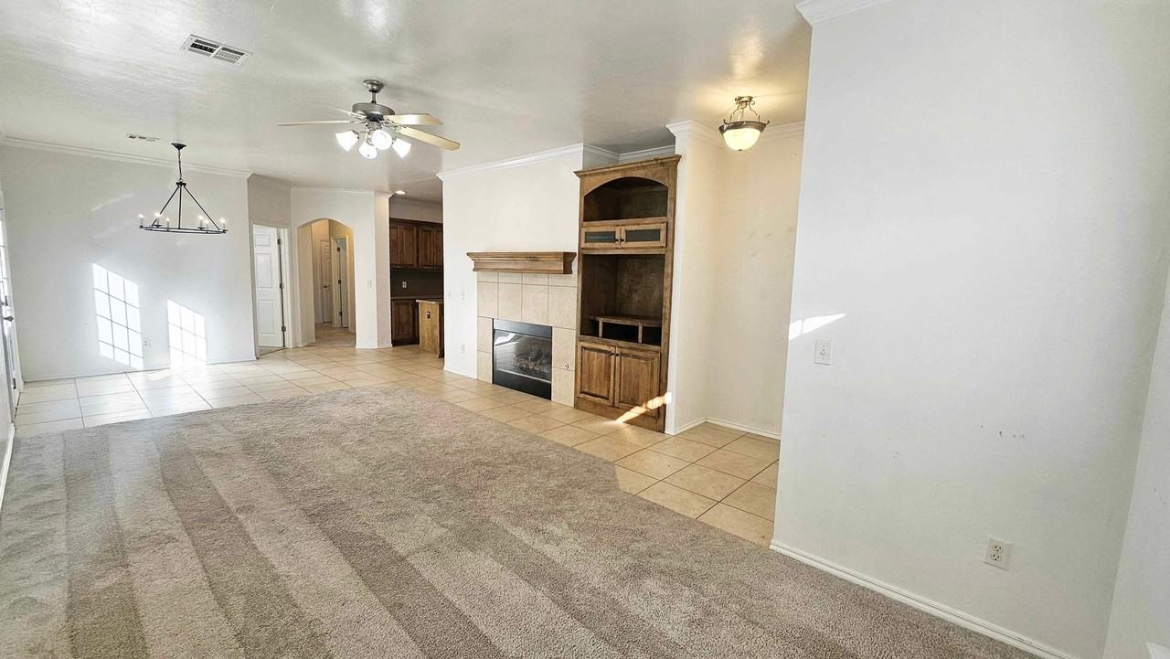 643 Sisken Ct - Photo 2 of 29