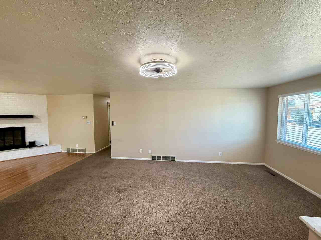 2307 Fairplay Dr - Photo 3 of 28