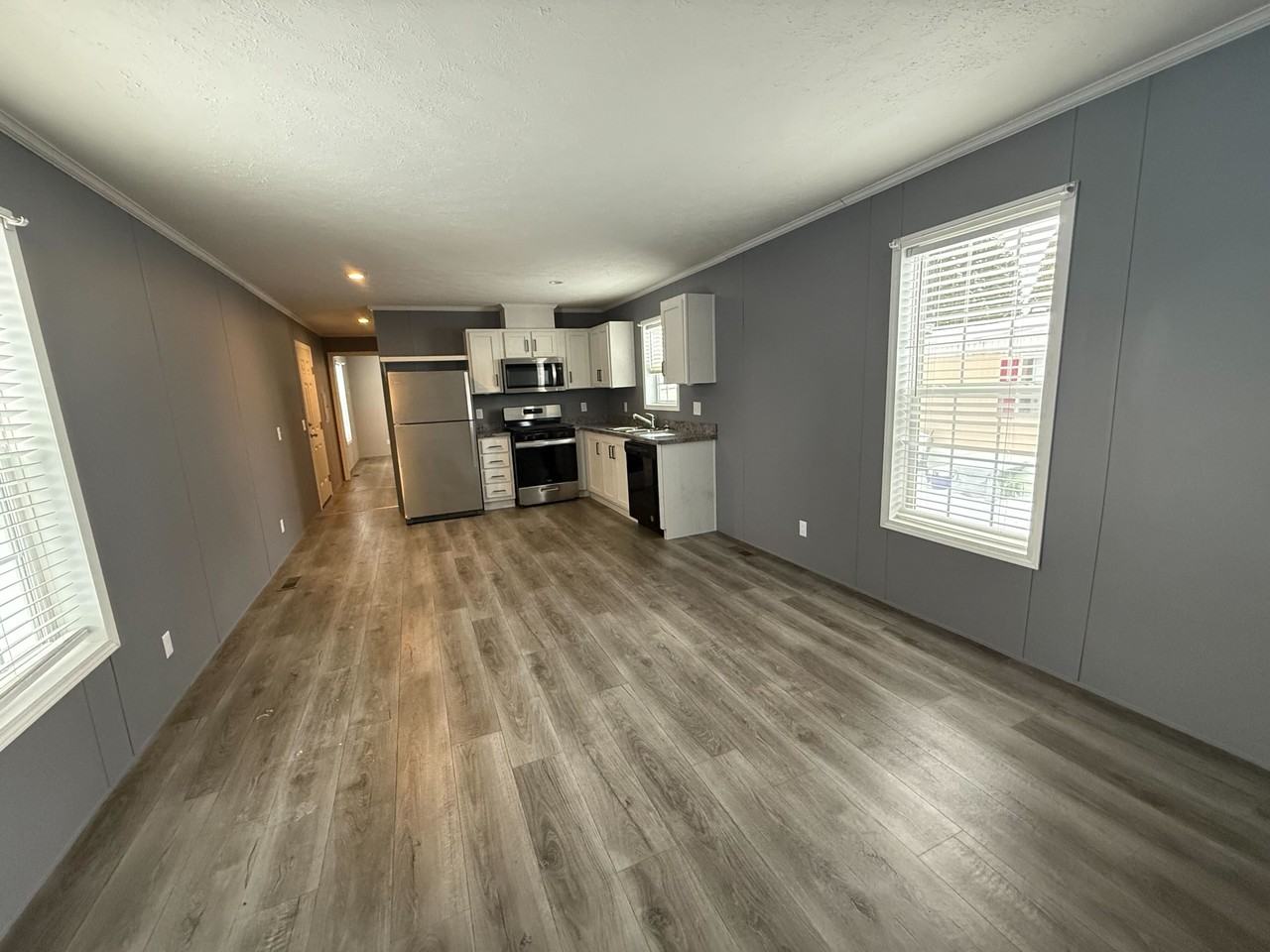 79 3rd St #79 - Photo 4 of 27