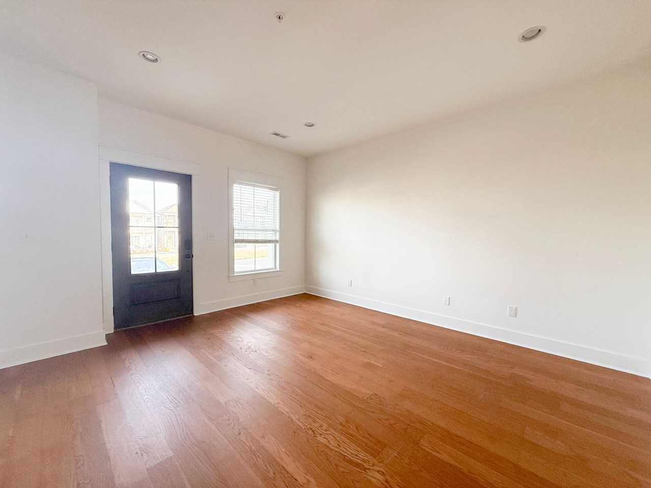 232 Allison Way - Photo 2 of 35