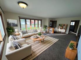 214 W Anoka St - Photo 1 of 1