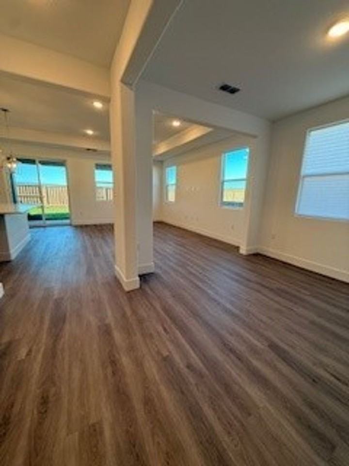 330 Nighthawk Rdg - Photo 4 of 22