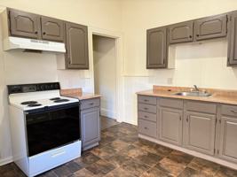 featured image of 443 W Orange St