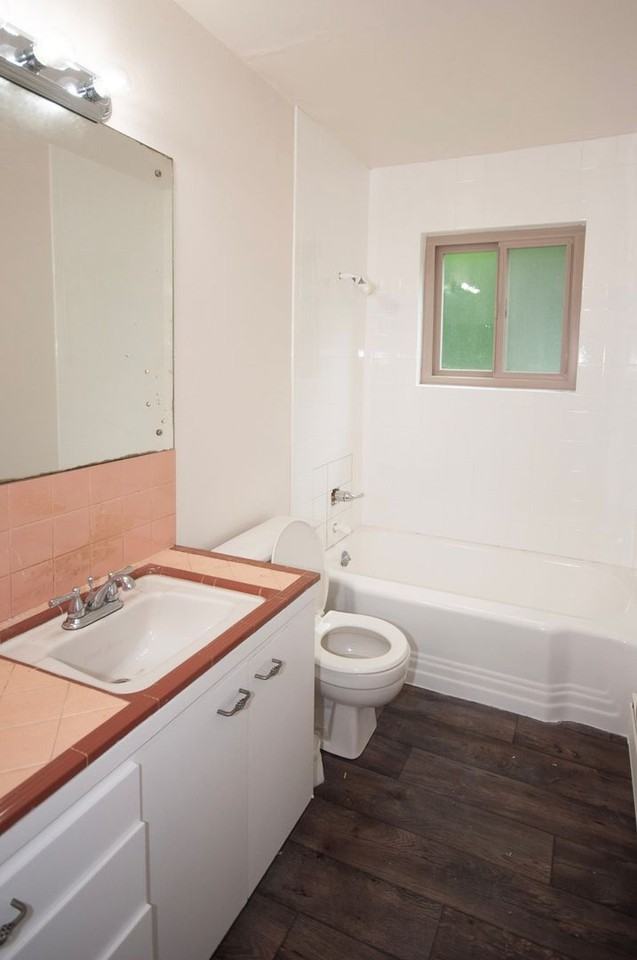 Parkway Apartments (108) - Photo 3 of 5