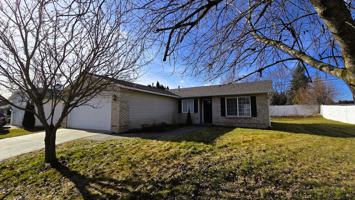 featured image of 5557 N Pacific Ave