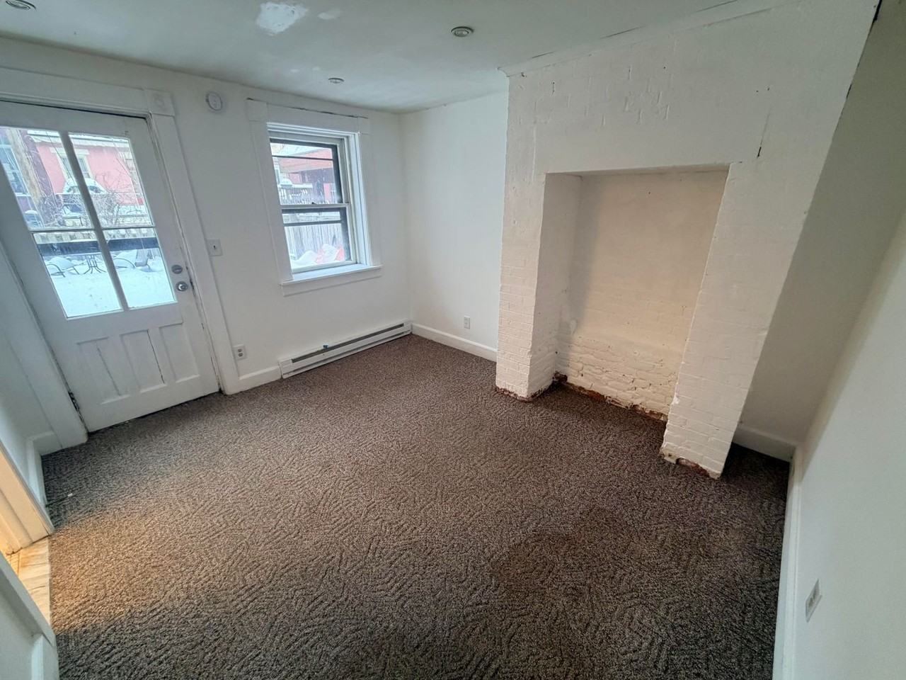 1 285.5 Hudson Avenue - Garden - Photo 3 of 7