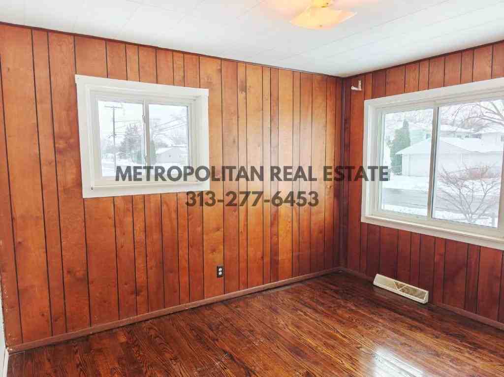 32272 Iron Ct - Photo 7 of 11