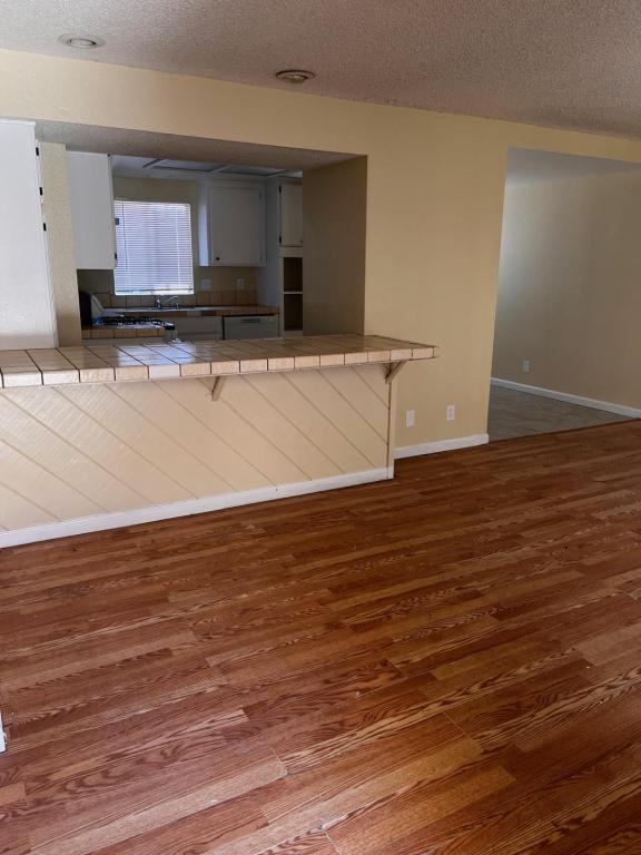 120 E Avenue Q7 - Photo 3 of 11