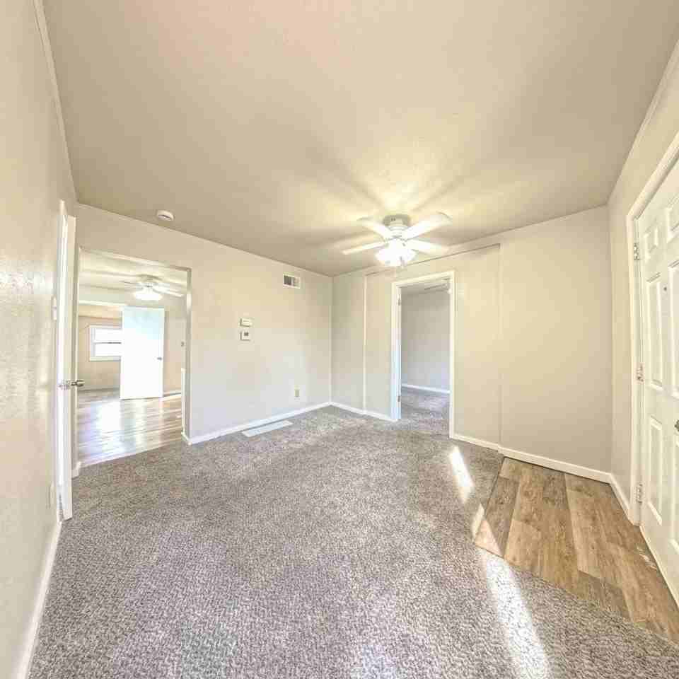 1274 E 36th Ct - Photo 2 of 13