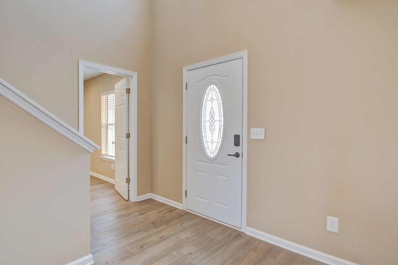 2416 Stingray Blvd - Photo 2 of 31