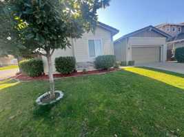 featured image of 721 Bluestone Cir