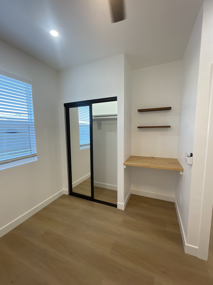 1336-38 Grove Ave - Photo 6 of 25