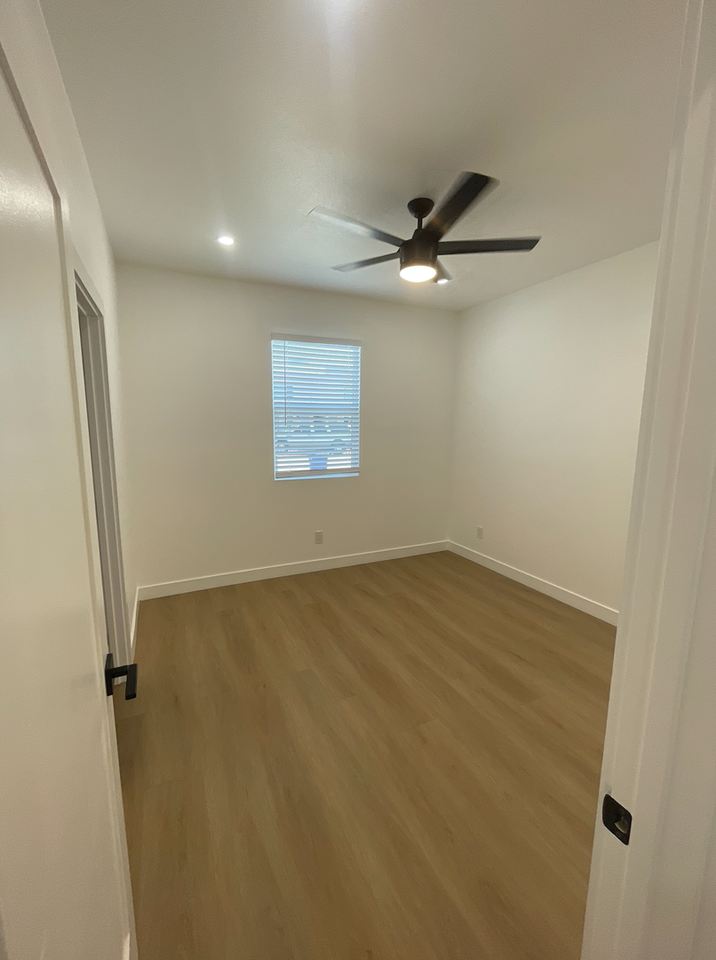 1336-38 Grove Ave - Photo 7 of 25