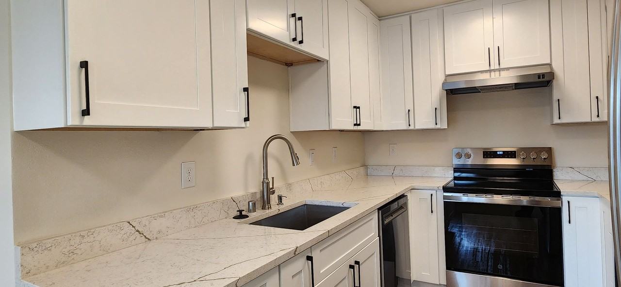 3213150 - Photo 5 of 43