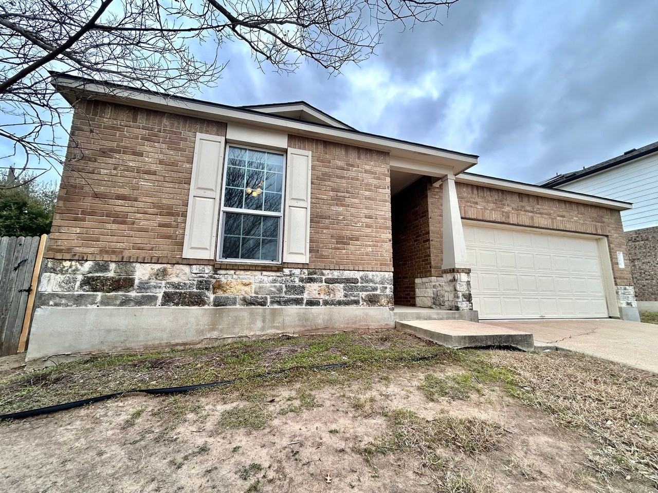 6109 Magnus St - Photo 2 of 25