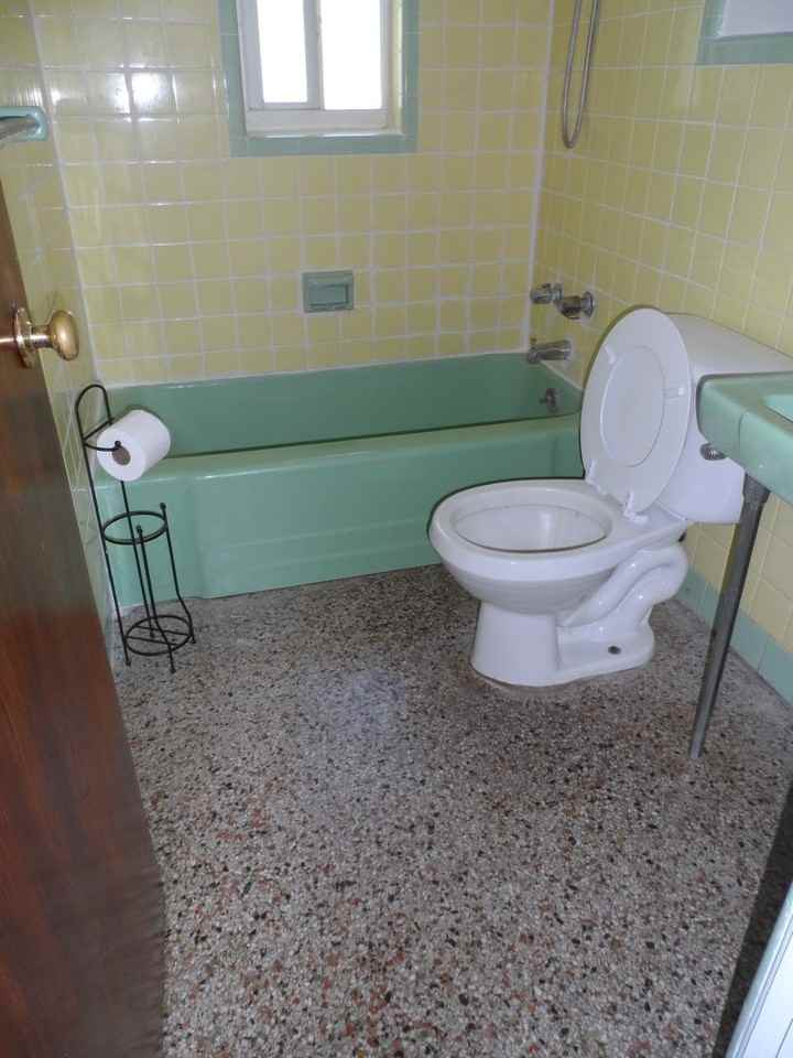 102 Highland Ave - Photo 6 of 13