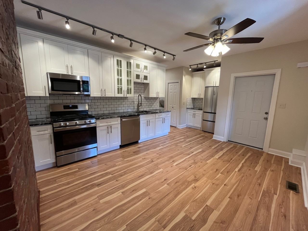 335 Melwood Ave #1 - Photo 4 of 28