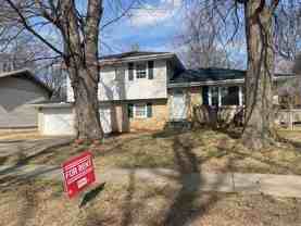 1051 E Rosebrier St - Photo 1 of 1