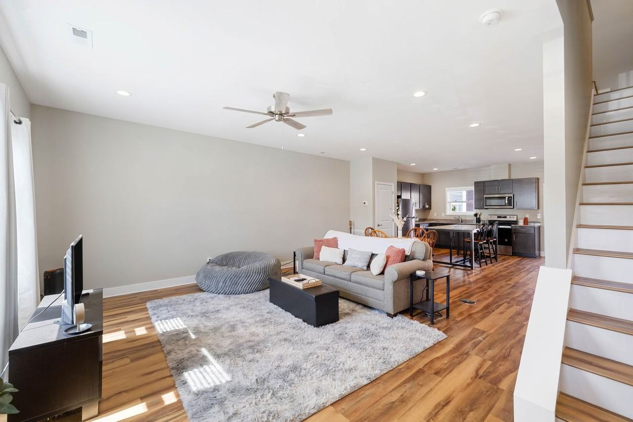 112 Clover Valley Cir - Photo 2 of 16