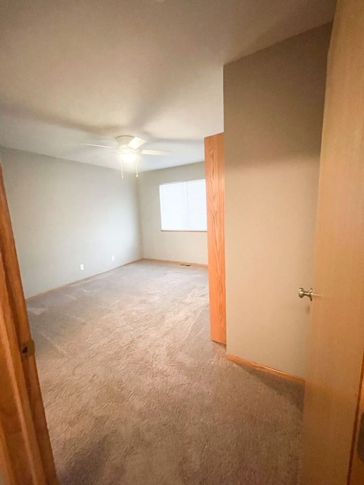 2405 City View Ct - Photo 6 of 28