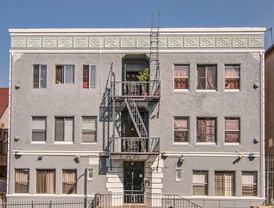 bon921 - Photo 1 of 1