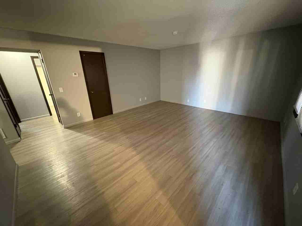 1528 S. 19th - Photo 2 of 29