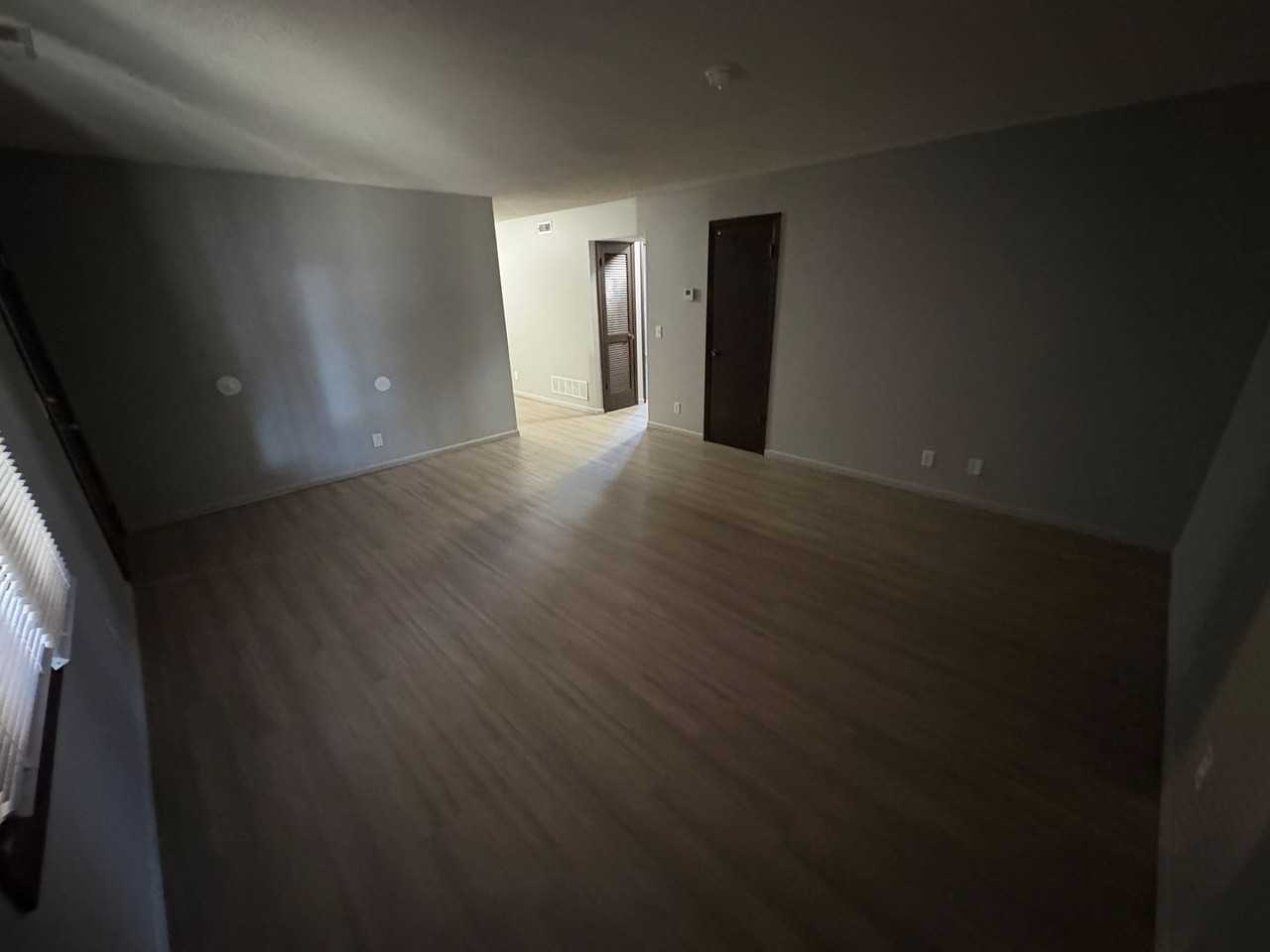 1528 S. 19th - Photo 3 of 29