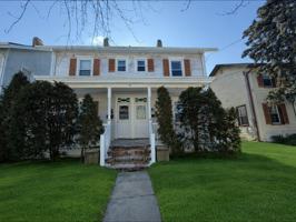 featured image of 96 Wallace St