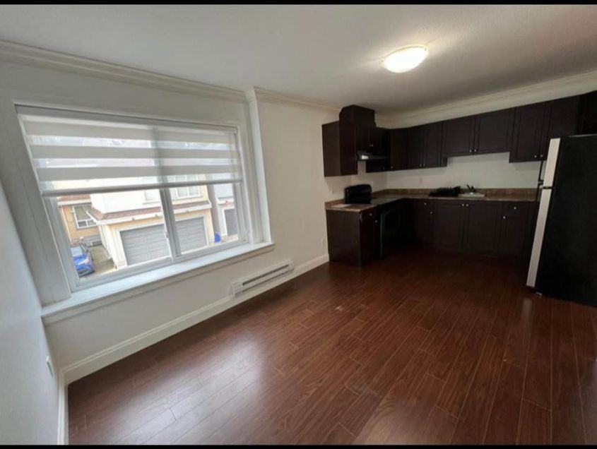 5933 128A Street #5933 - Photo 5 of 12