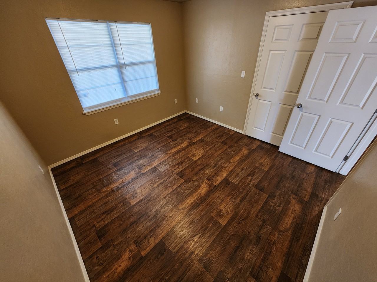 13573 County Road 3614 - Photo 3 of 12
