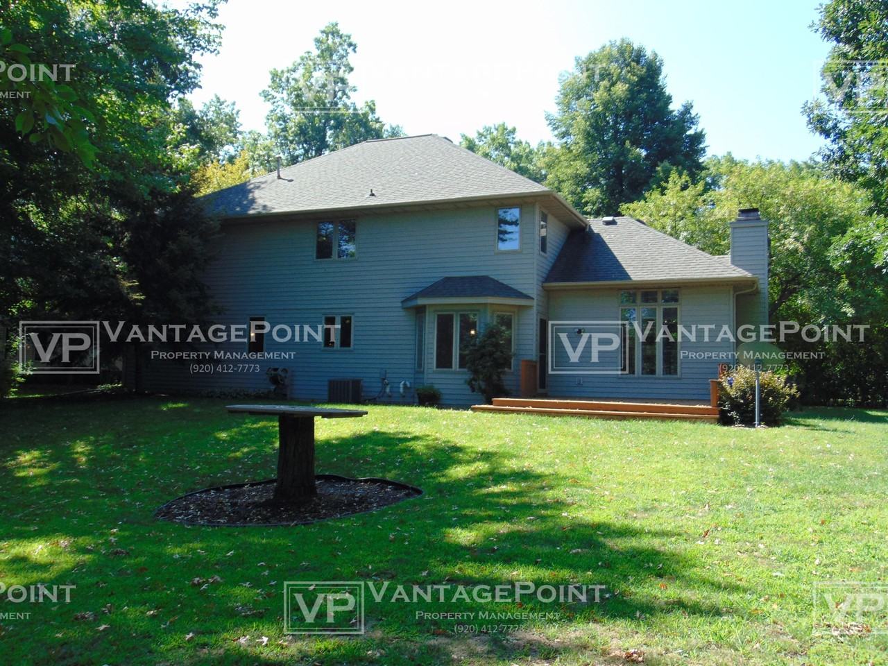 1482 Parkway Dr - Photo 6 of 19