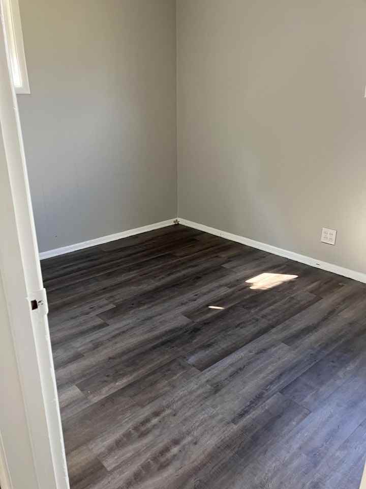 4820 Bluebird Ave - Photo 4 of 19